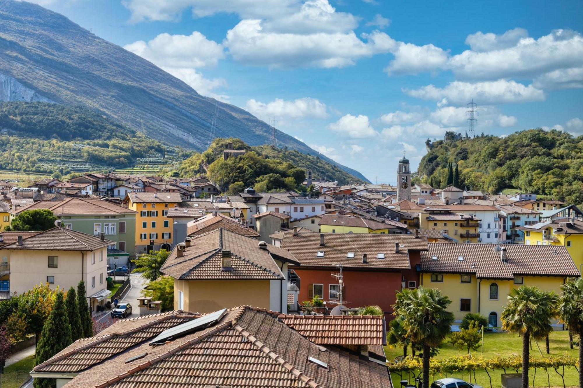 Hotel Continental - Tonelli Hotels Torbole Sul Garda Rum bild